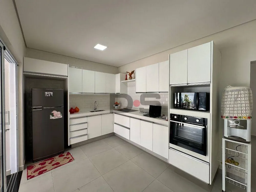 Casa, 3 quartos, 144 m² - Foto 3