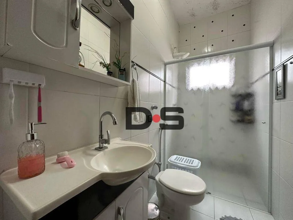 Casa, 4 quartos, 150 m² - Foto 1
