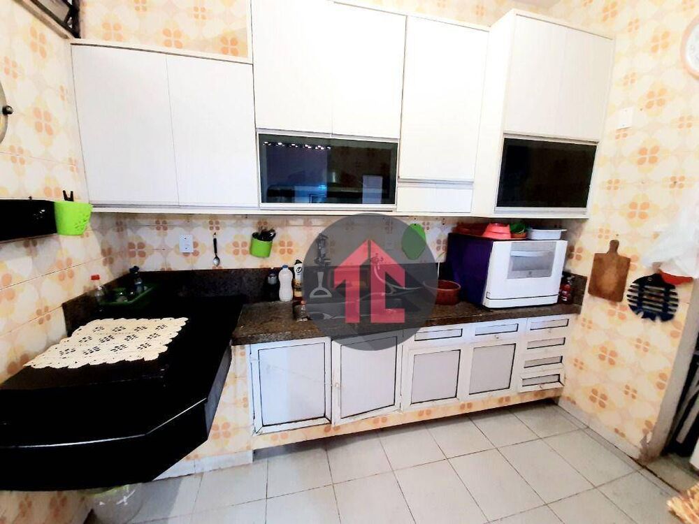 Casa, 6 quartos, 260 m² - Foto 4