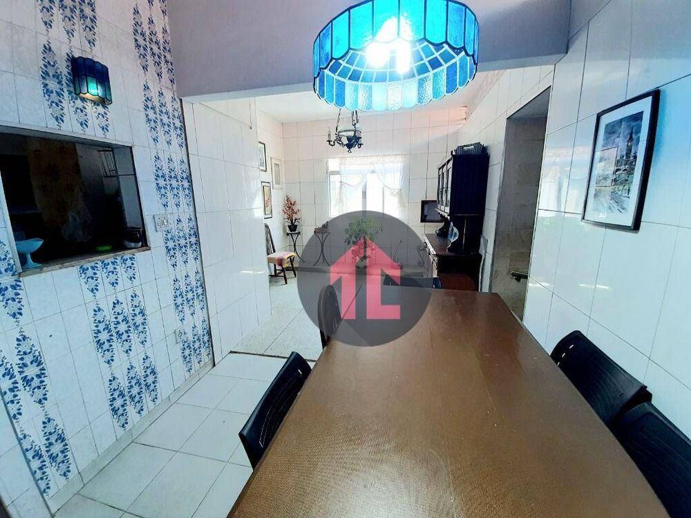 Casa, 6 quartos, 260 m² - Foto 8