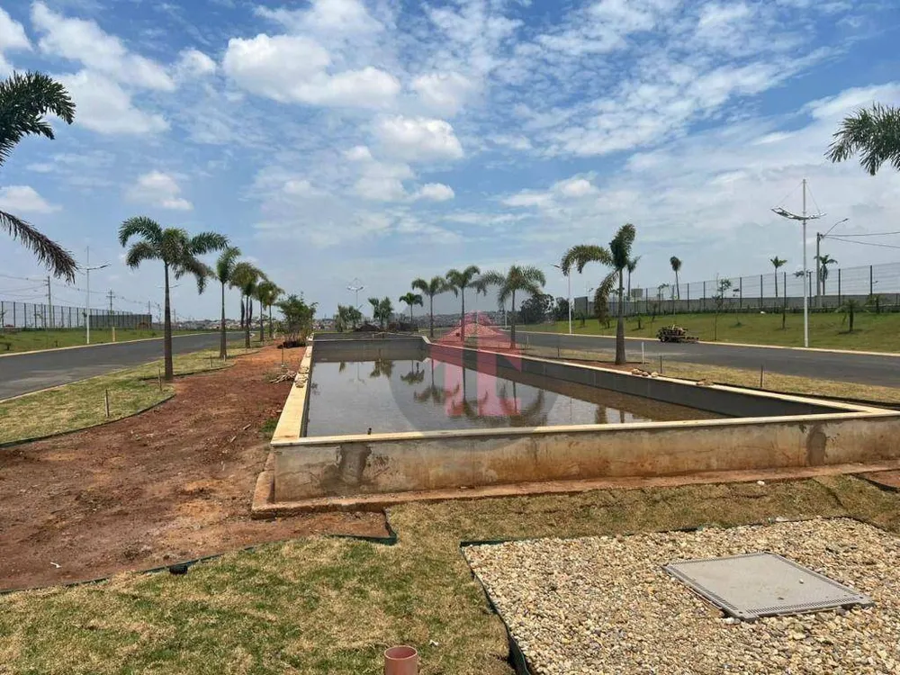 Loteamento e Condomínio, 226 m² - Foto 4