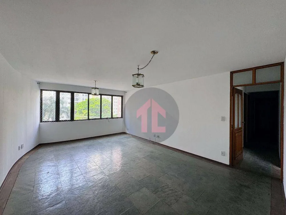 Apartamento, 3 quartos, 130 m² - Foto 1