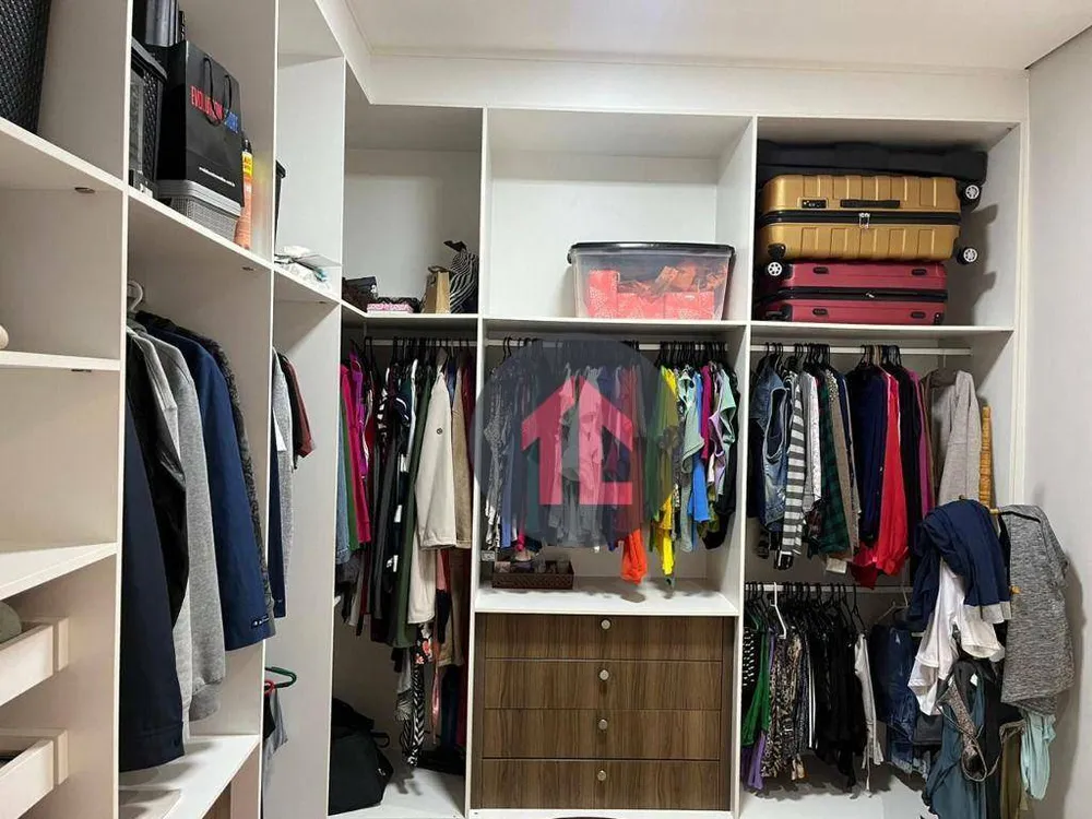 Sobrado, 3 quartos, 240 m² - Foto 2