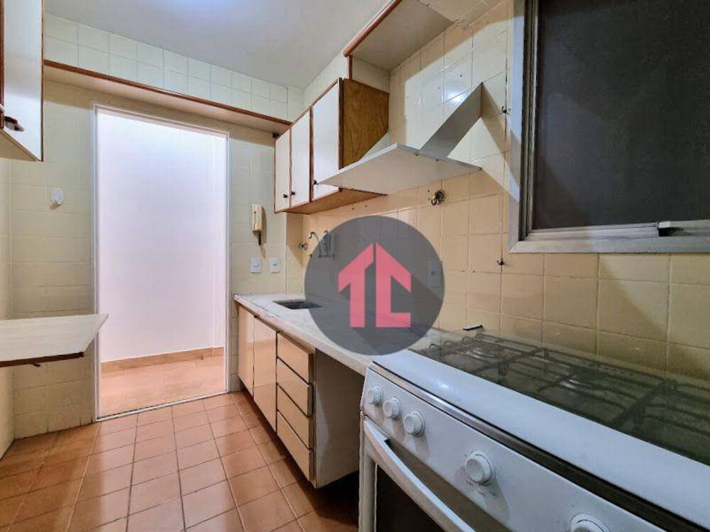 Apartamento à venda com 1 quarto, 50m² - Foto 3