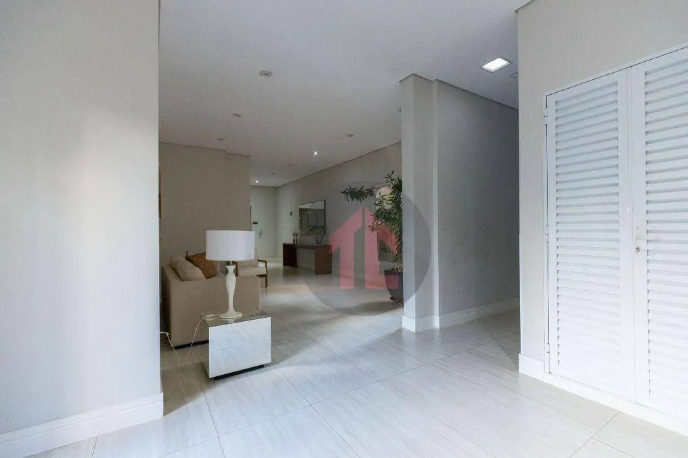 Cobertura, 3 quartos, 208 m² - Foto 12