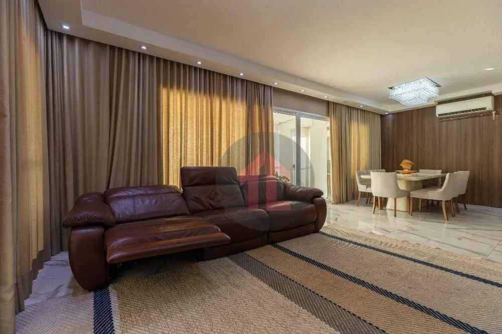 Cobertura, 3 quartos, 208 m² - Foto 1
