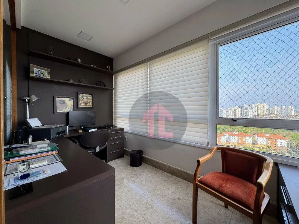 Apartamento, 3 quartos, 181 m² - Foto 1