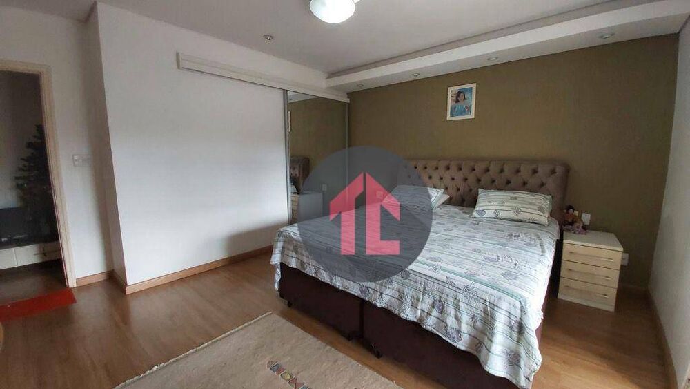 Chácara à venda com 3 quartos, 601m² - Foto 1