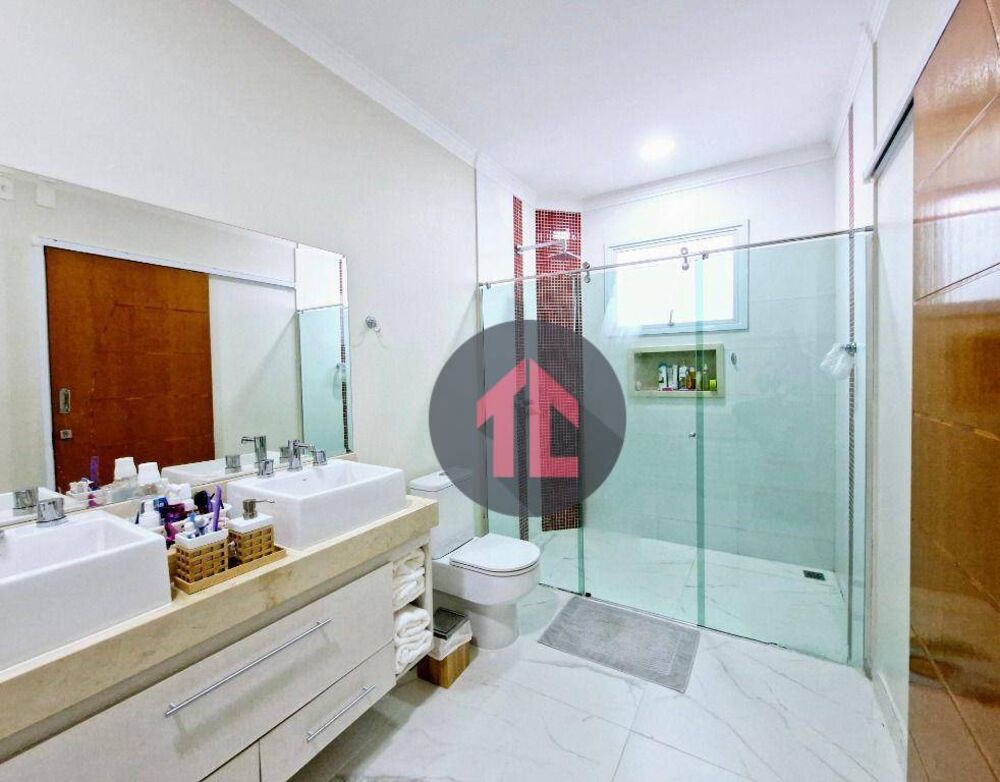 Casa de Condomínio à venda com 5 quartos, 467m² - Foto 3