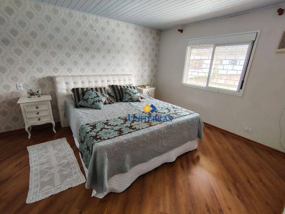 Casa, 4 quartos, 230 m² - Foto 6