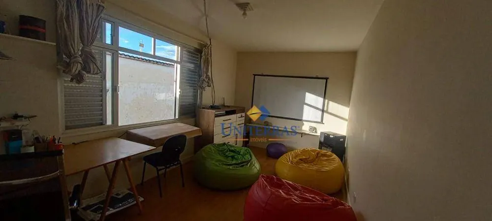 Casa, 5 quartos, 290 m² - Foto 8