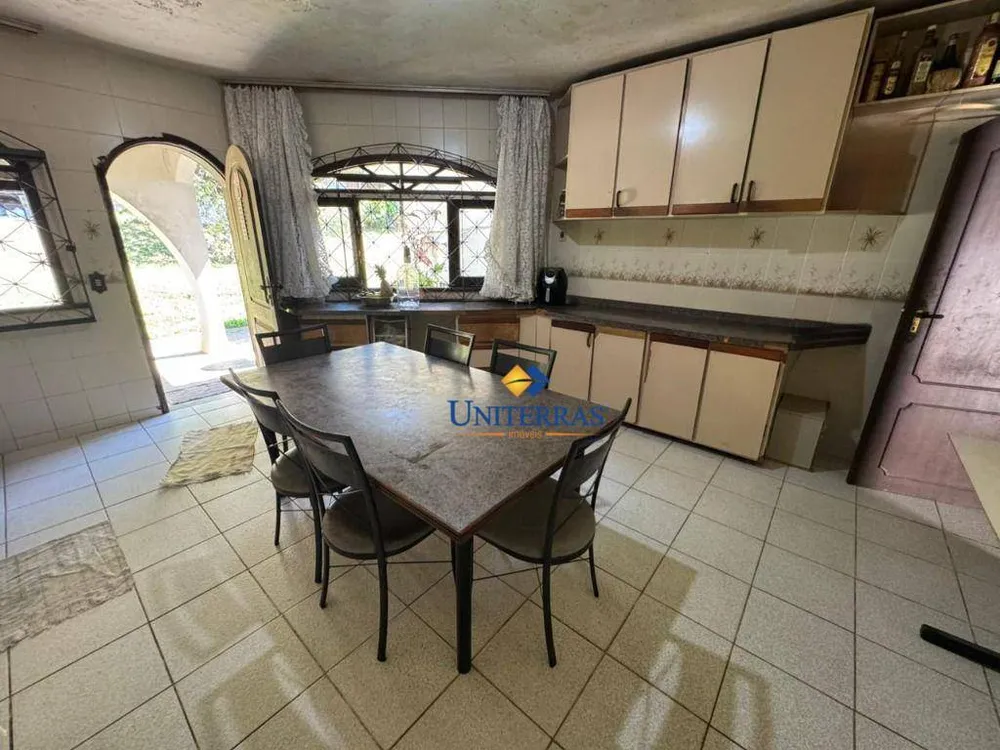 Casa, 4 quartos, 255 m² - Foto 9