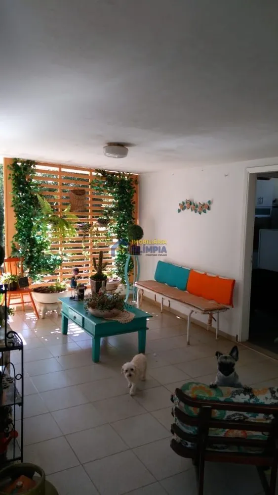 Casa, 4 quartos, 235 m² - Foto 3