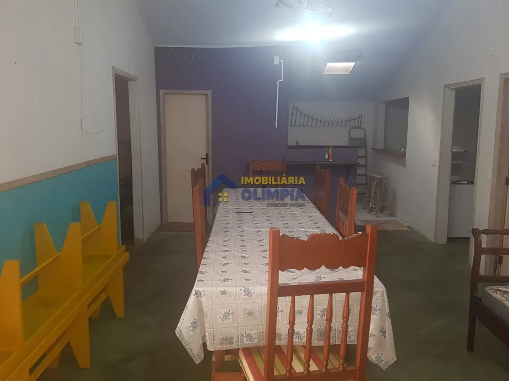Casa, 4 quartos, 148 m² - Foto 1