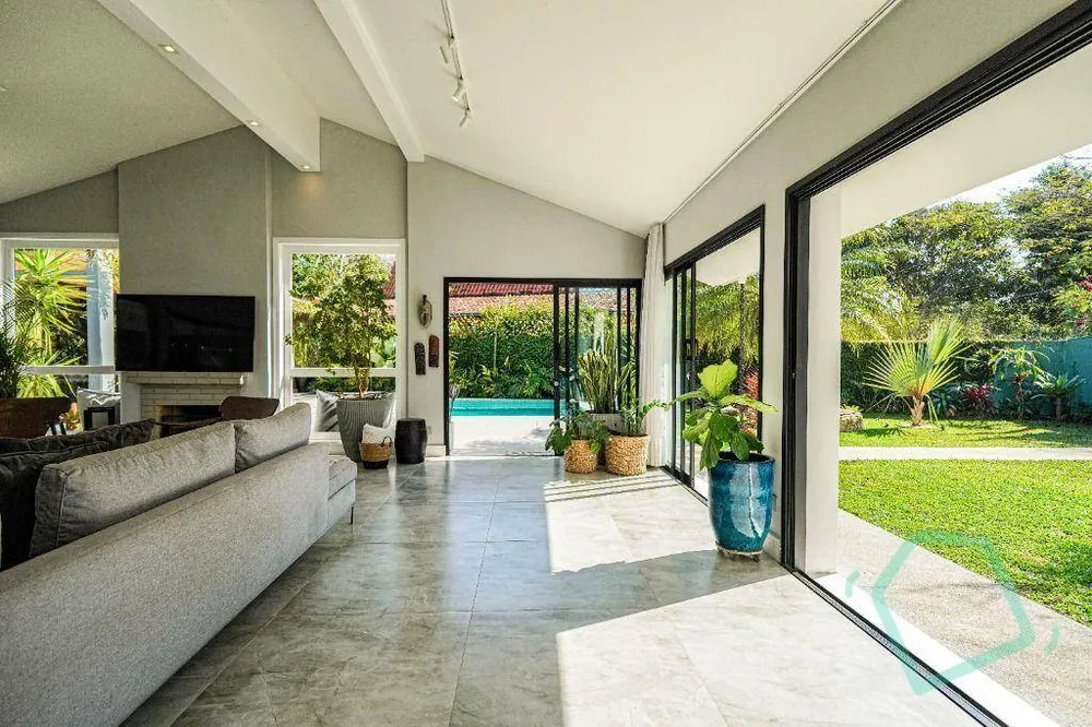 Casa de Condomínio, 5 quartos - Foto 1