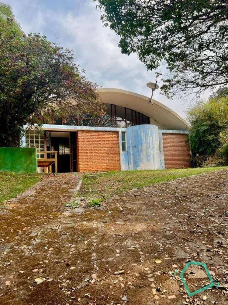 Casa, 4 quartos, 253 m² - Foto 1
