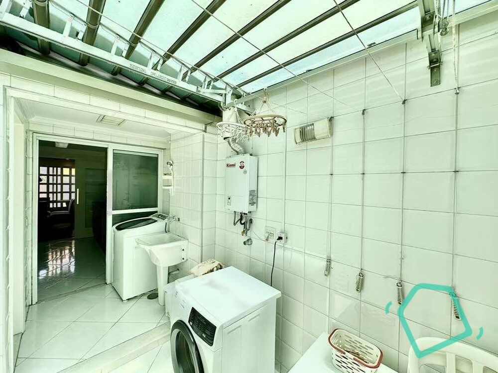 Casa de Condomínio à venda com 3 quartos, 29m² - Foto 8