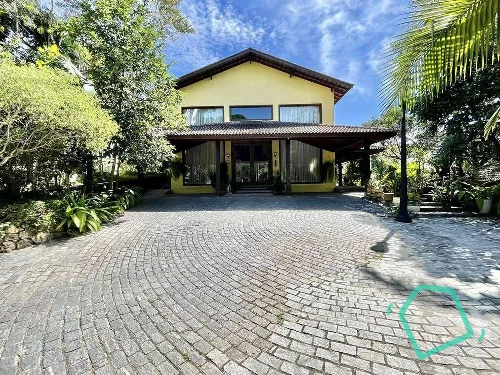 Casa de Condomínio à venda com 7 quartos, 920m² - Foto 1