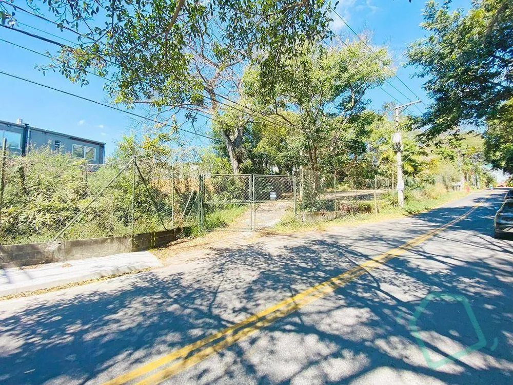 Loteamento e Condomínio, 642 m² - Foto 1