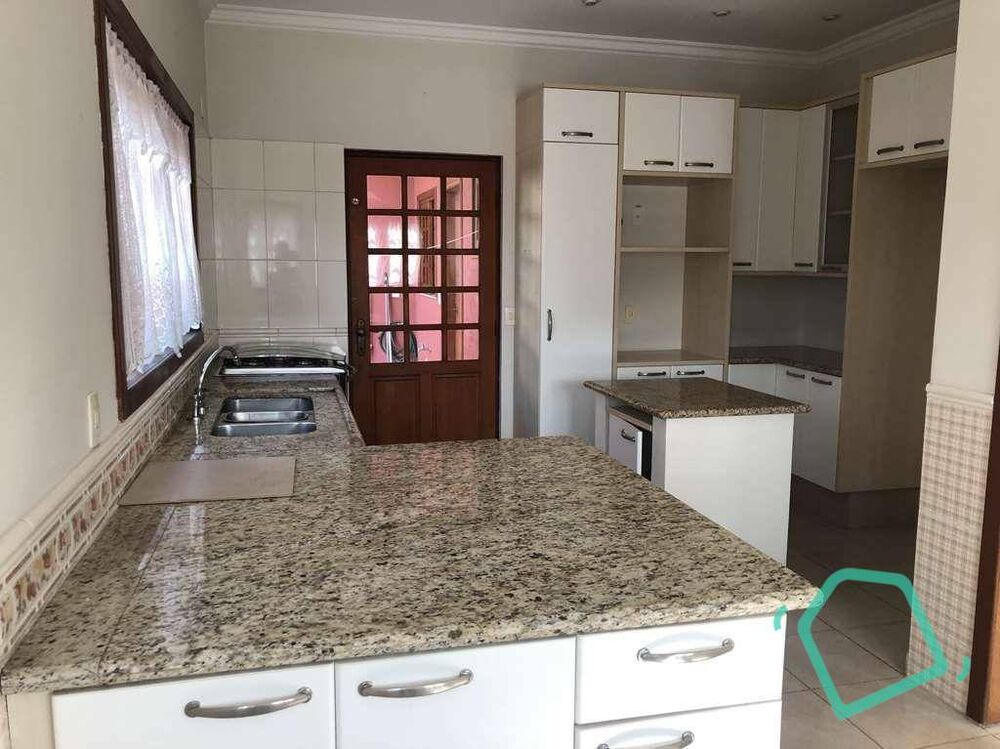 Casa de Condomínio à venda com 4 quartos, 347m² - Foto 5