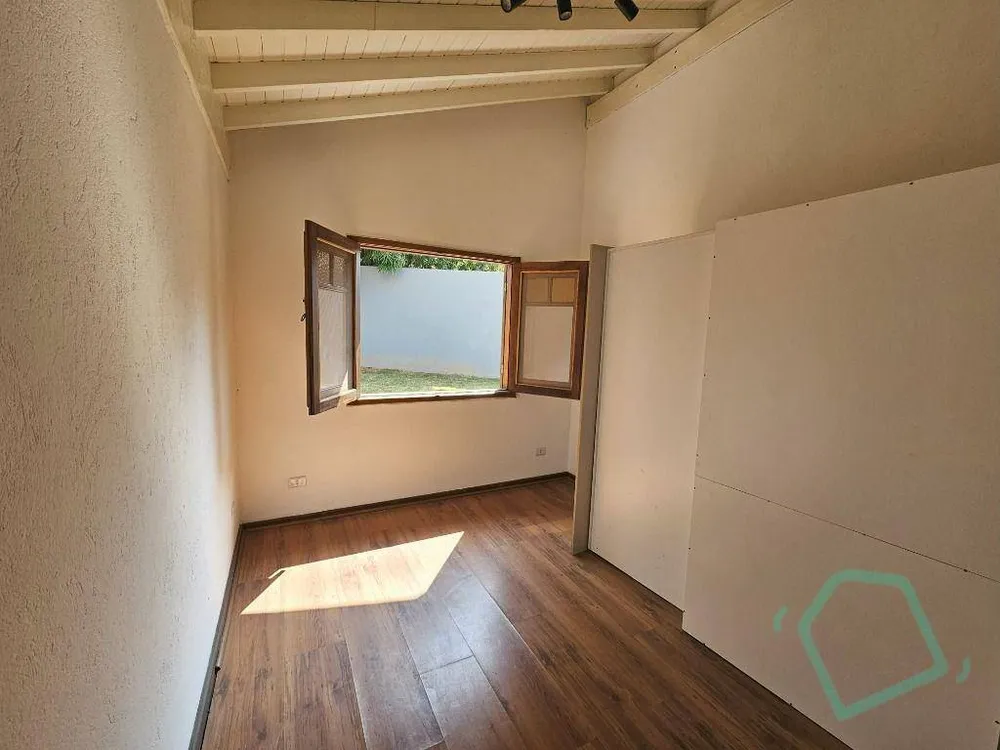 Casa, 3 quartos, 250 m² - Foto 11