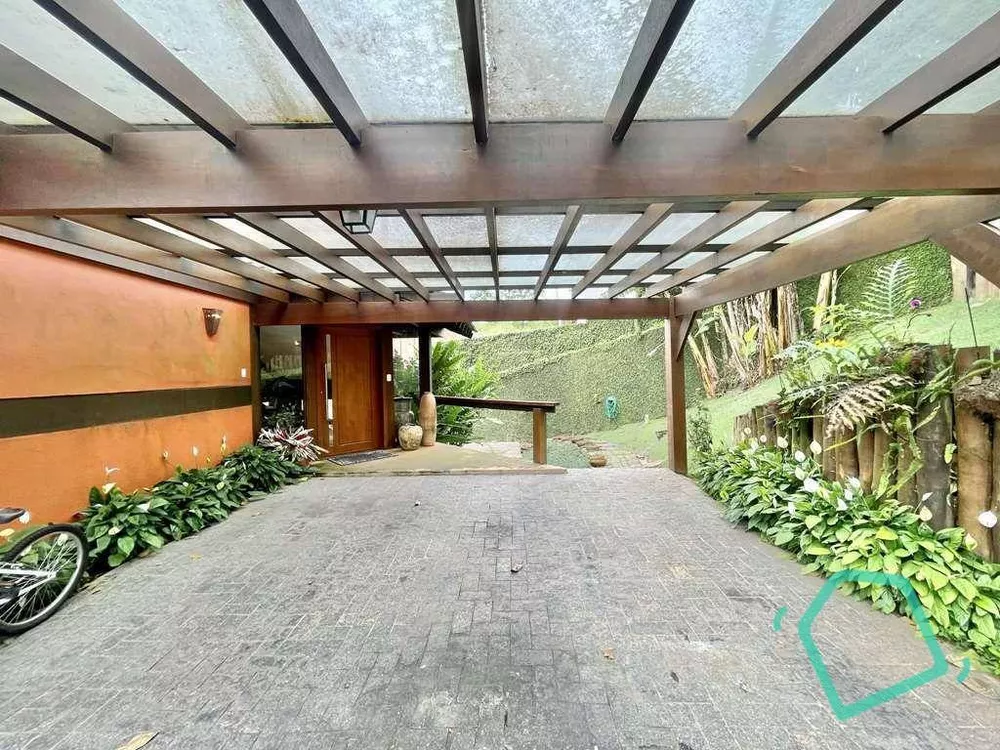 Casa de Condomínio à venda com 3 quartos, 282m² - Foto 5