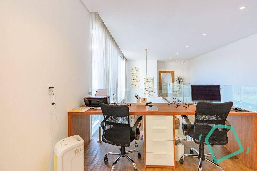 Casa de Condomínio à venda com 3 quartos, 327m² - Foto 2