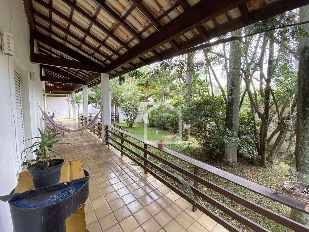 Casa de Condomínio à venda e aluguel com 4 quartos, 780m² - Foto 1