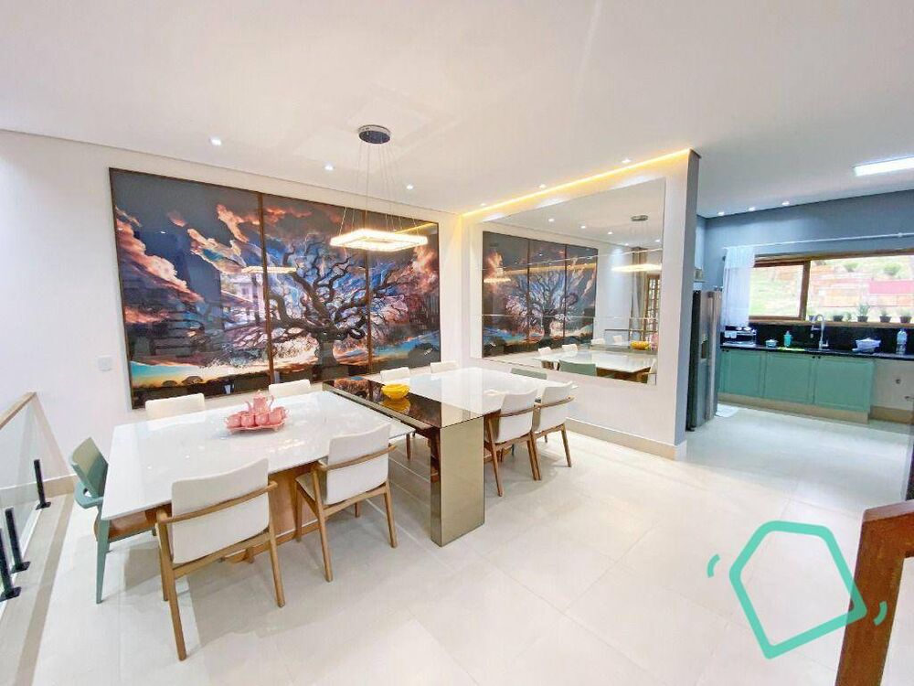 Casa de Condomínio à venda com 4 quartos, 900m² - Foto 2