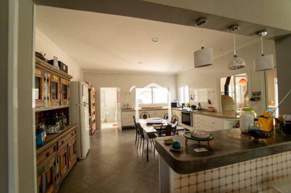 Casa de Condomínio à venda com 3 quartos, 340m² - Foto 14