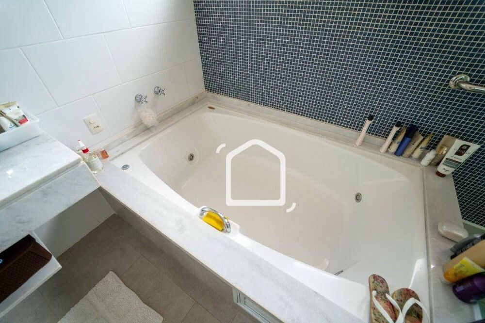 Casa de Condomínio à venda com 3 quartos, 340m² - Foto 9