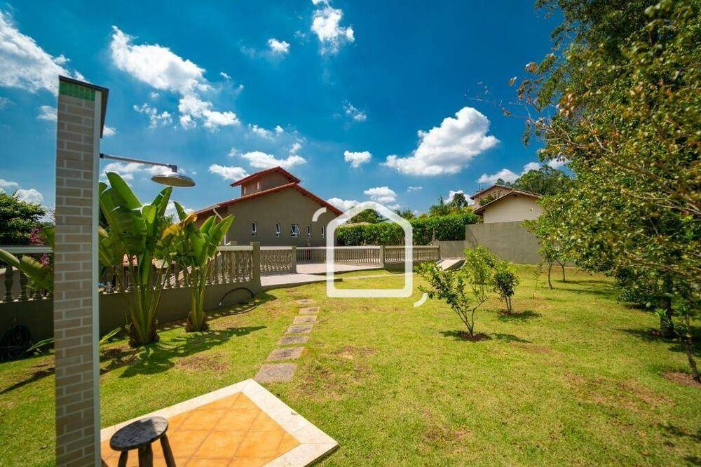 Casa de Condomínio à venda com 3 quartos, 340m² - Foto 4