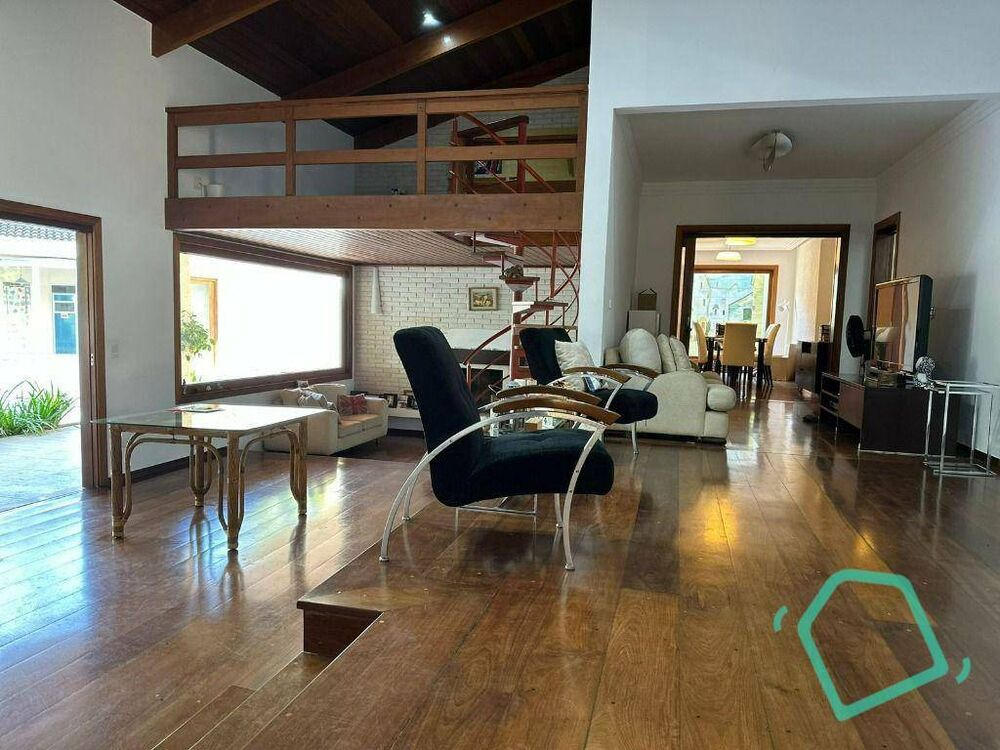 Casa de Condomínio à venda com 4 quartos, 625m² - Foto 5