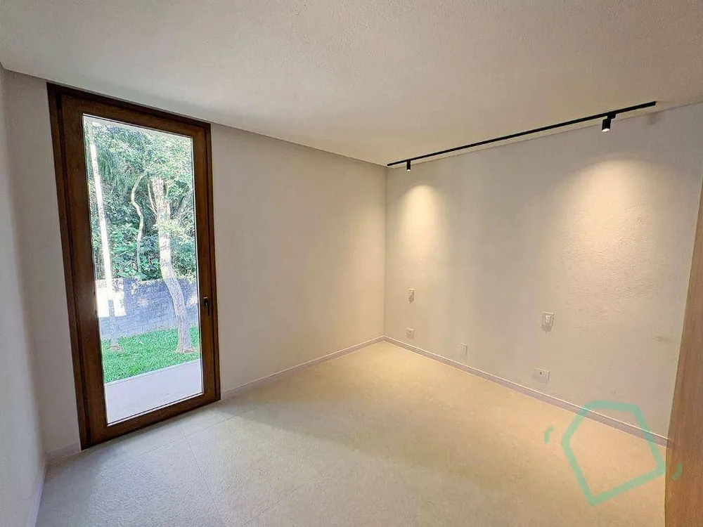 Casa, 3 quartos, 265 m² - Foto 10