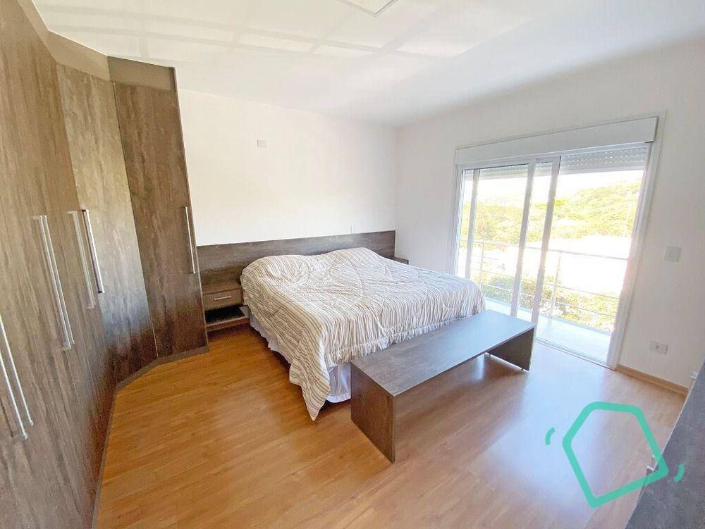 Casa de Condomínio à venda com 3 quartos, 228m² - Foto 18