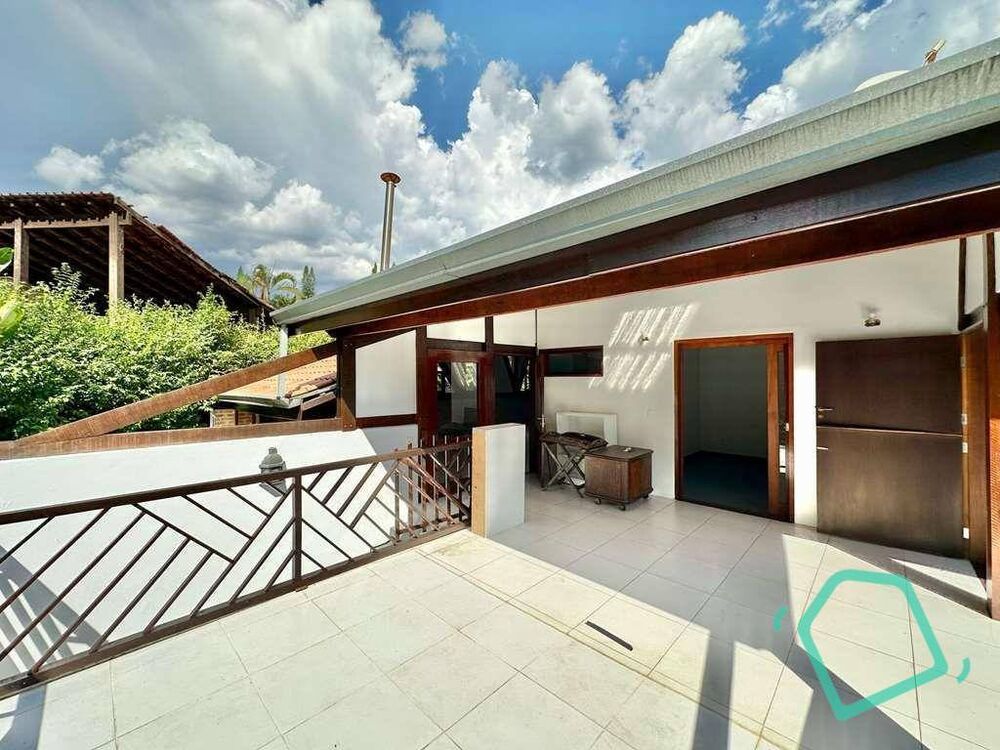 Casa de Condomínio à venda com 3 quartos, 345m² - Foto 4