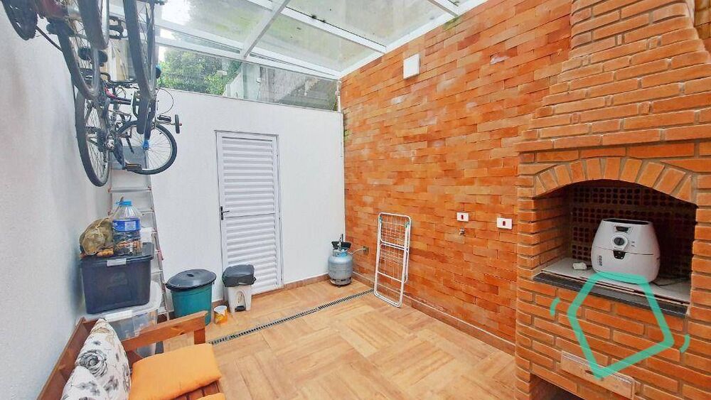 Casa de Condomínio à venda com 2 quartos, 70m² - Foto 4