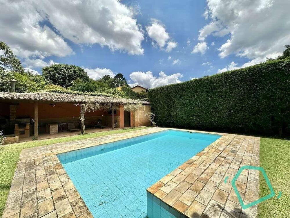 Casa de Condomínio à venda com 4 quartos, 417m² - Foto 2