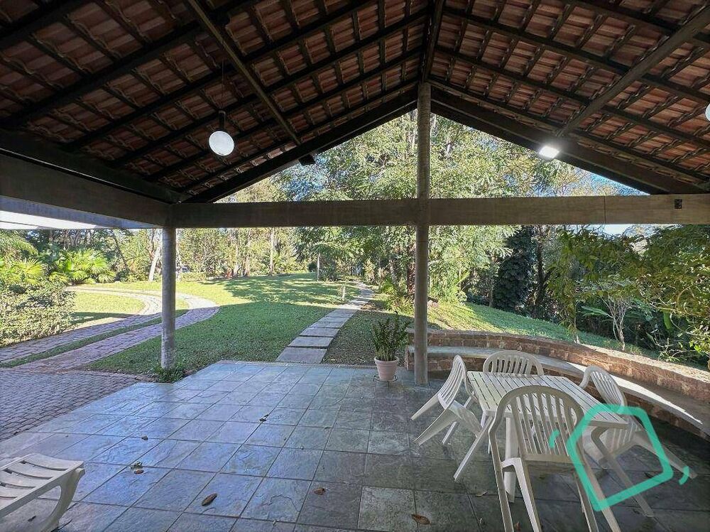 Casa de Condomínio à venda com 3 quartos, 434m² - Foto 4