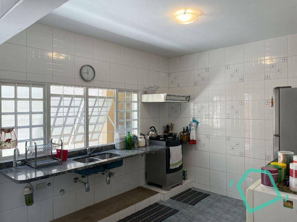 Casa de Condomínio à venda com 3 quartos, 350m² - Foto 16