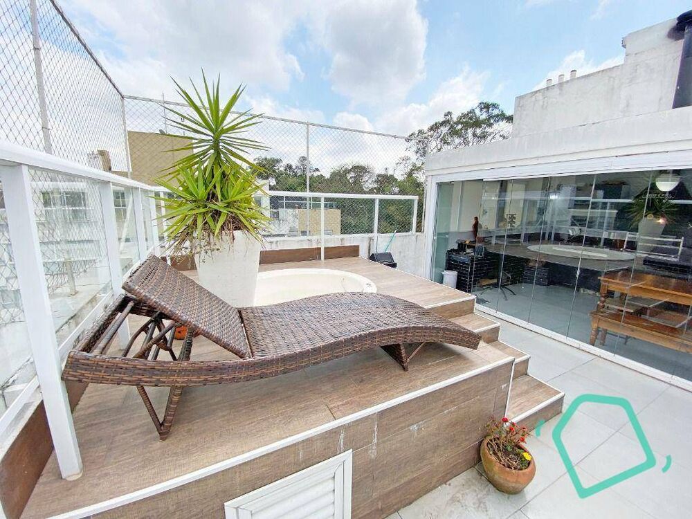 Cobertura à venda com 3 quartos, 208m² - Foto 1