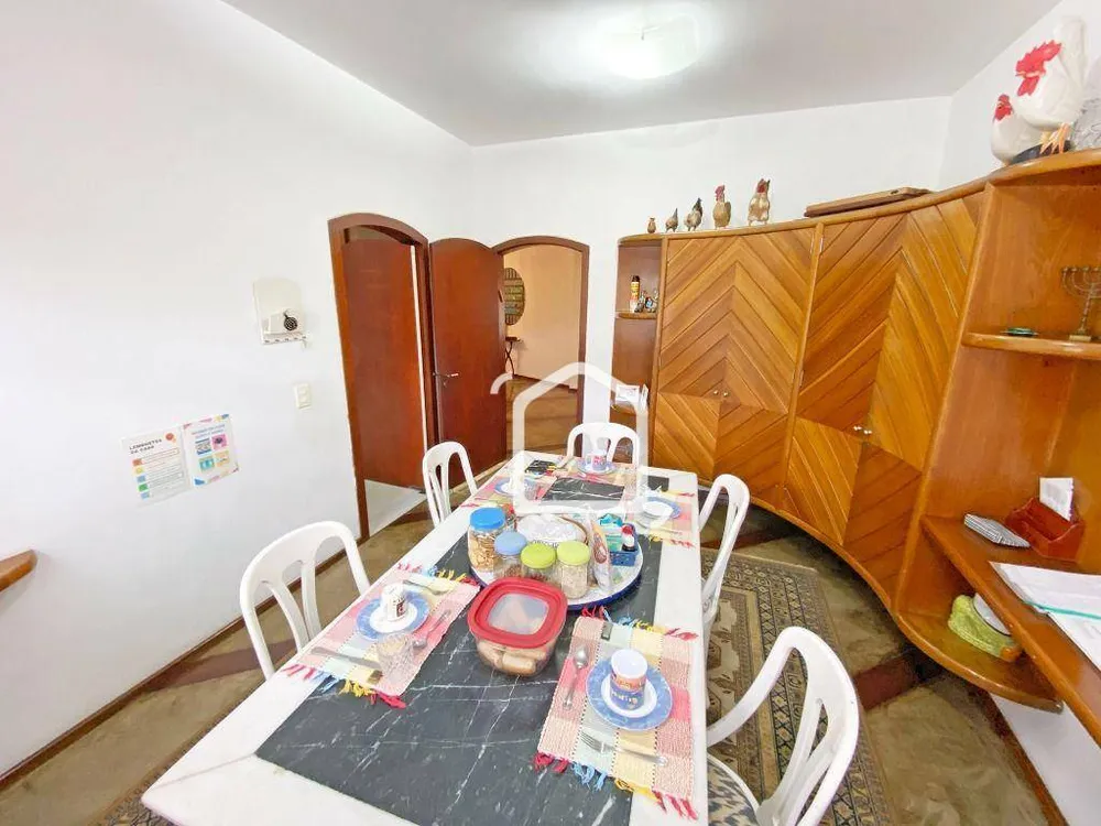 Casa, 4 quartos, 890 m² - Foto 1