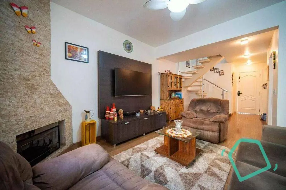 Casa de Condomínio, 4 quartos - Foto 1