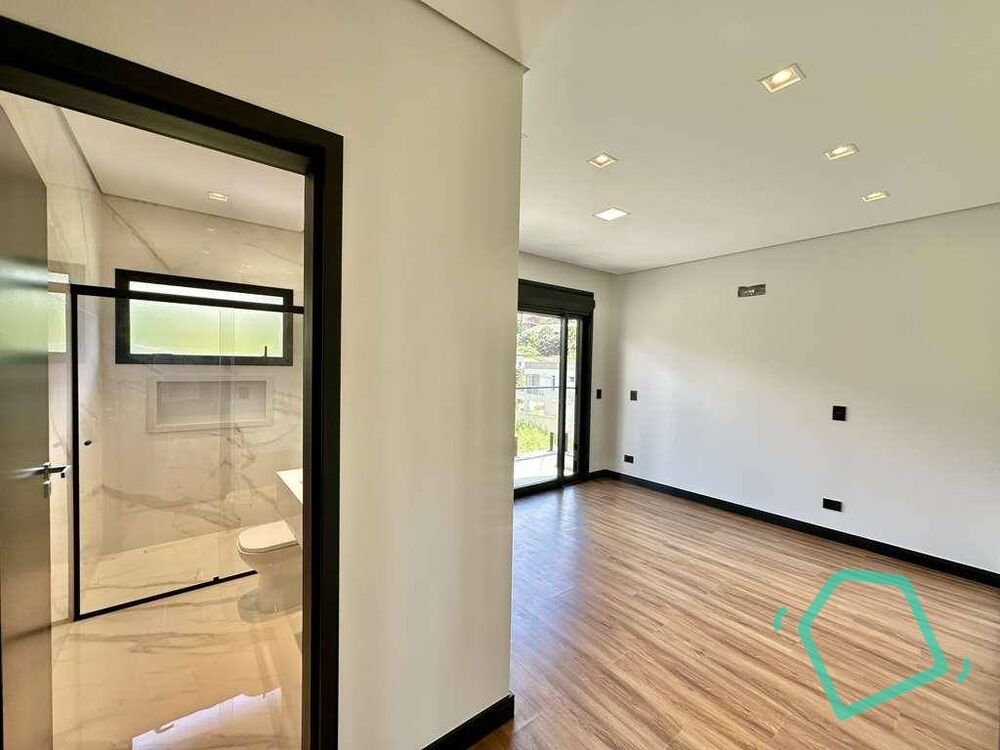 Casa de Condomínio à venda com 4 quartos, 440m² - Foto 11