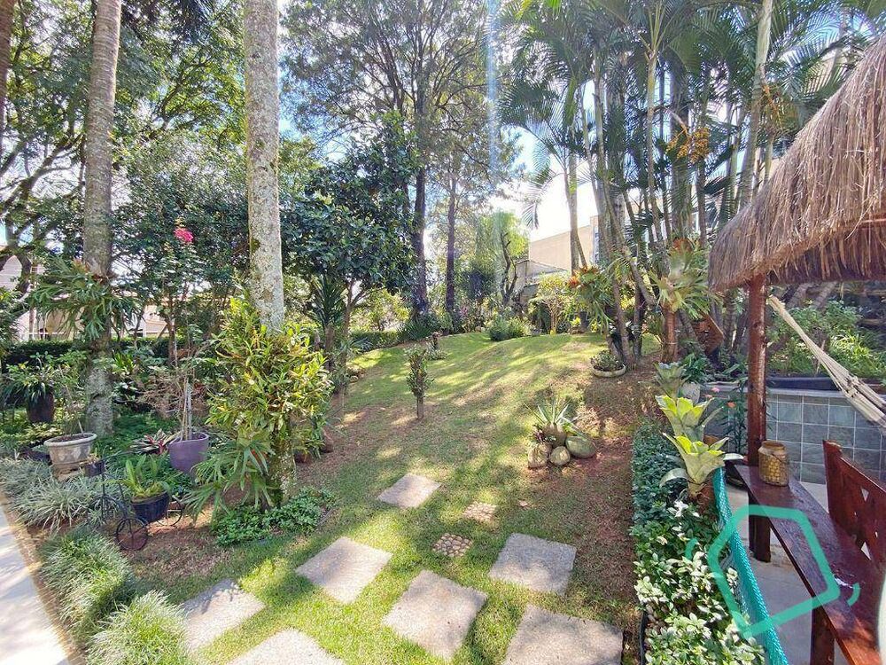 Casa de Condomínio à venda com 4 quartos, 582m² - Foto 12
