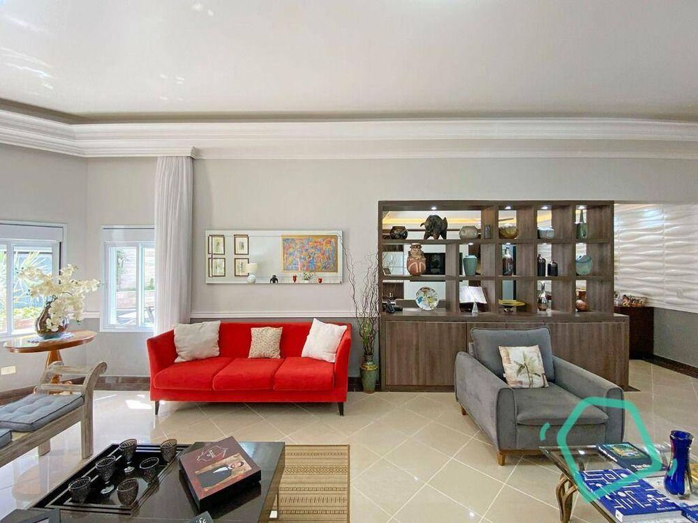 Casa de Condomínio à venda com 4 quartos, 582m² - Foto 1