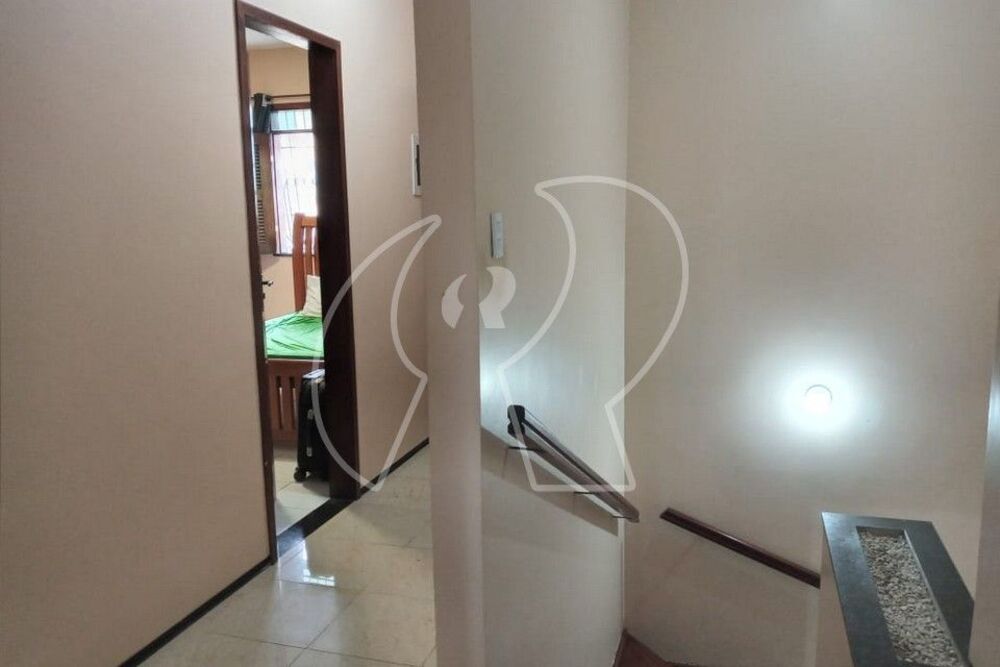 Casa, 5 quartos, 220 m² - Foto 10