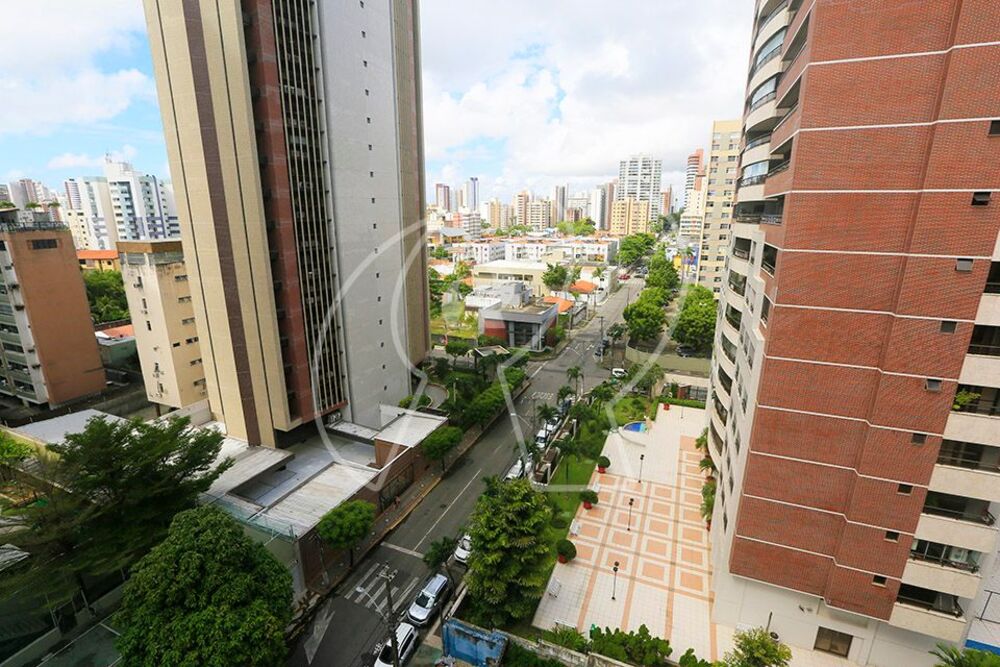 Apartamento, 4 quartos, 230 m² - Foto 2