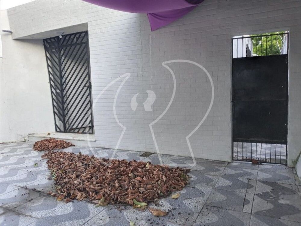 Casa à venda com 4 quartos, 240m² - Foto 8