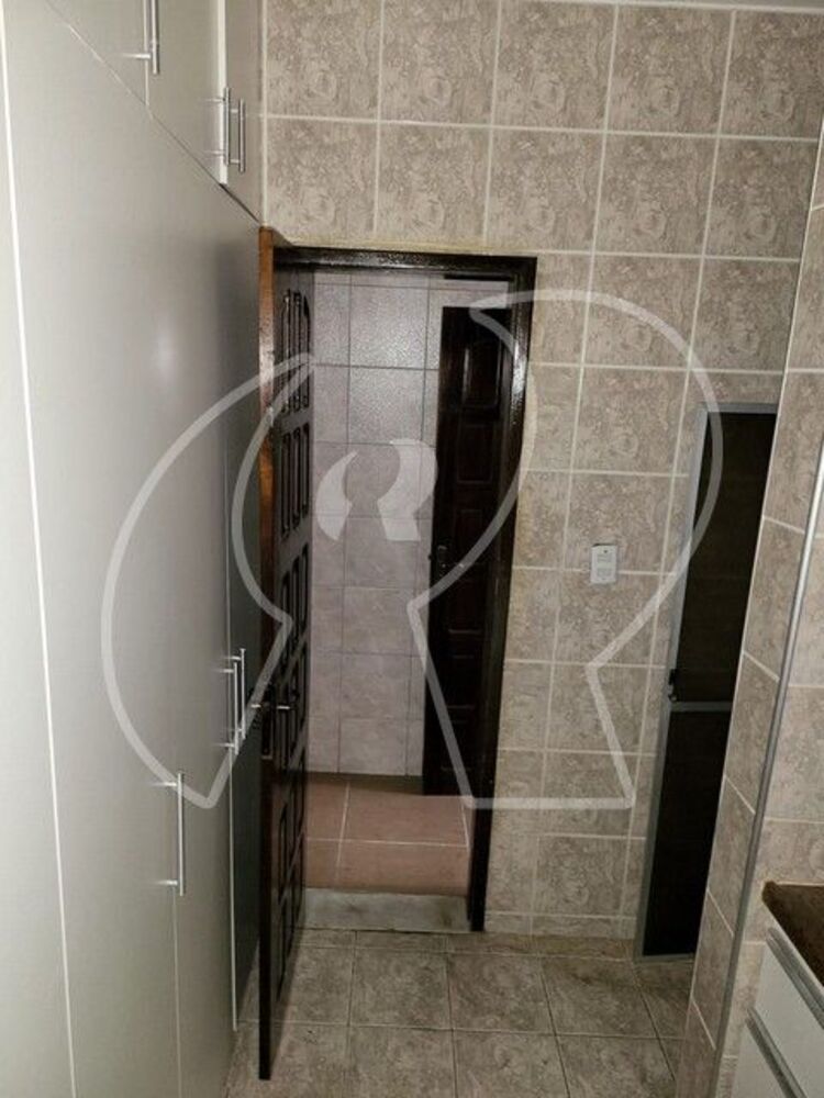 Casa à venda com 4 quartos, 217m² - Foto 17